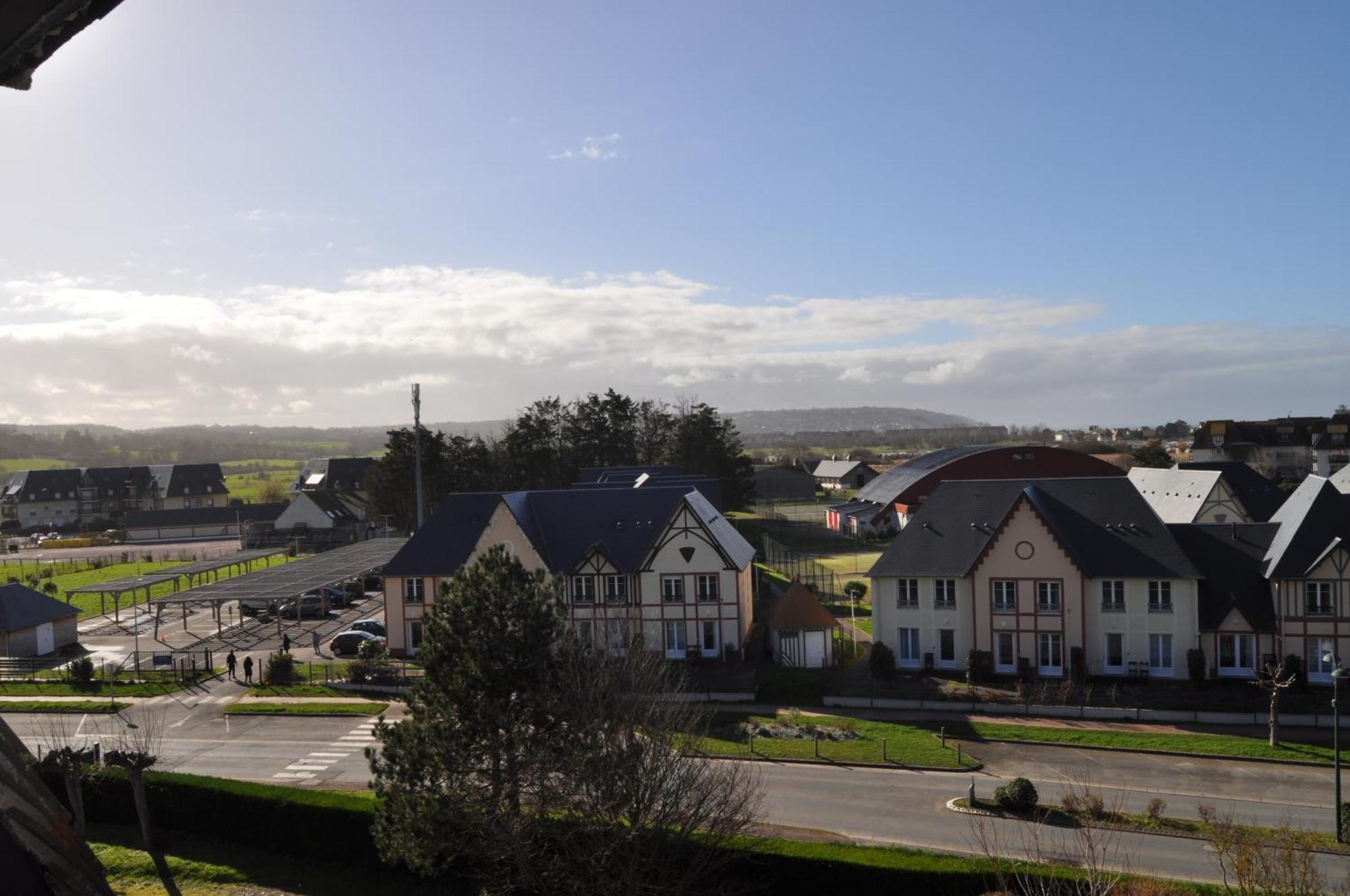 Mer Et Soleil A Blonville Sur Mer/ Deauville Екстериор снимка